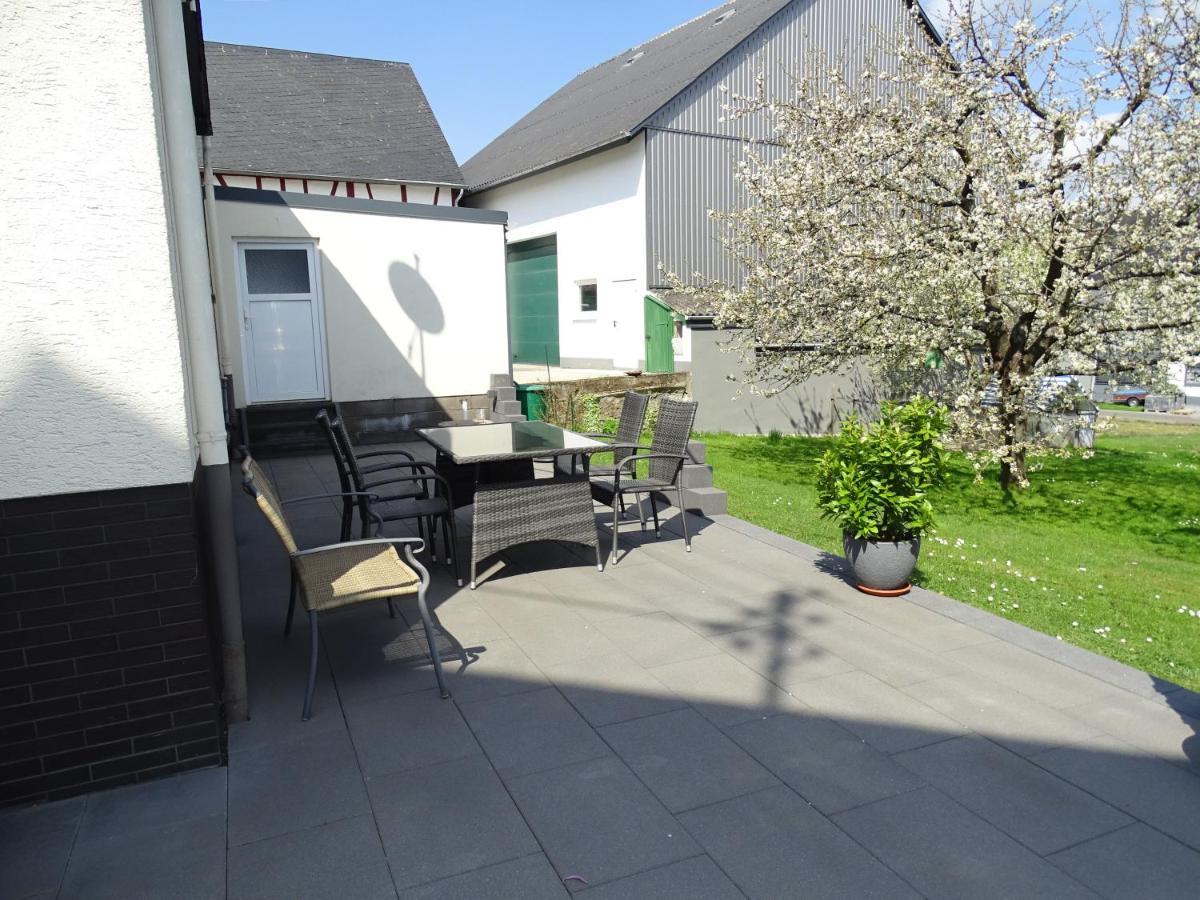 Ferienhaus Leo Blankenrath Екстер'єр фото