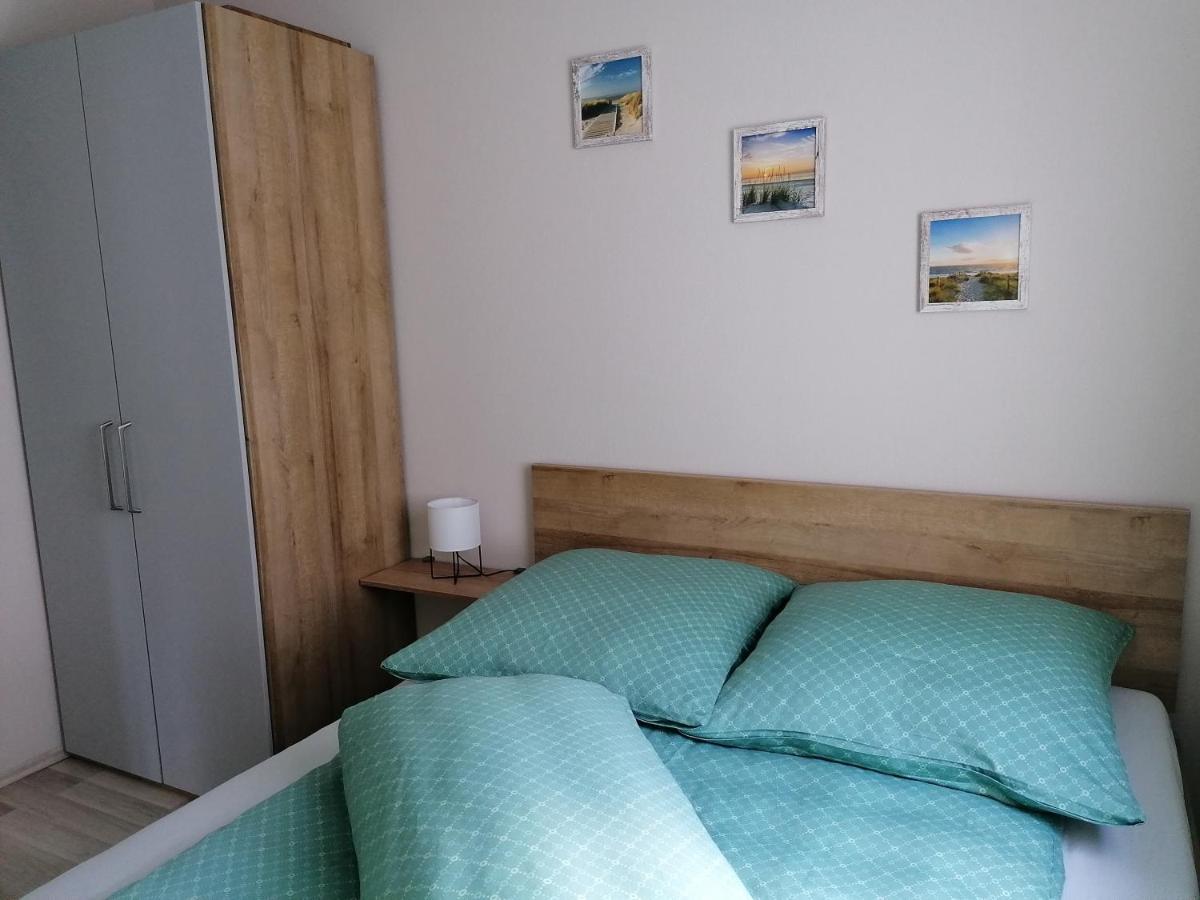Ferienhaus Leo Blankenrath Екстер'єр фото